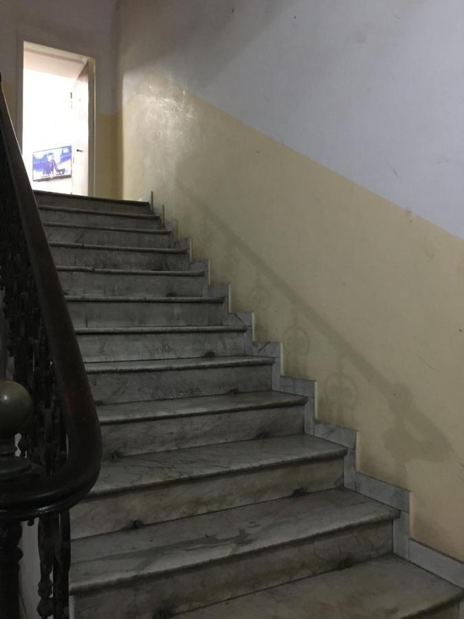Bed and breakfast Napoli Central Nest Extérieur photo